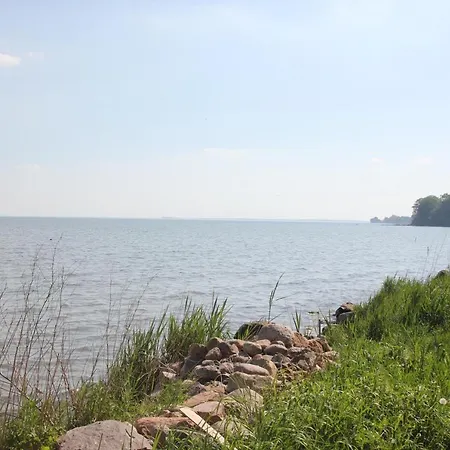 Дом отдыха Hideaway