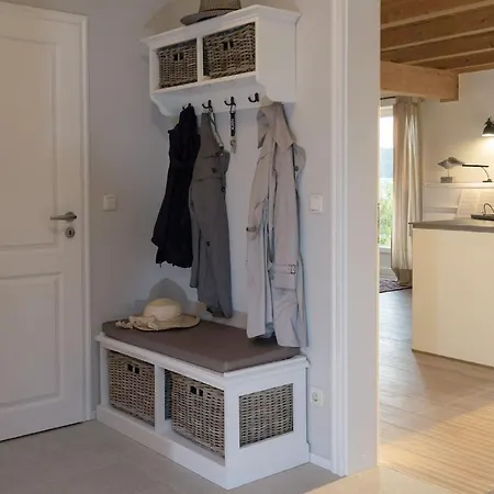 Semesterbostad Hideaway *
