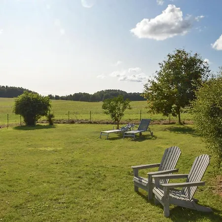 Semesterbostad Hideaway *